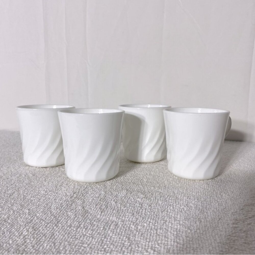 Vintage Corning USA White Enhancement Swirl Mugs Coffee Cups x4